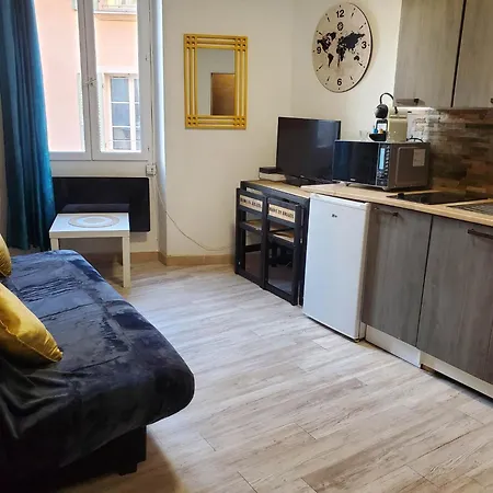 Studio Douillet Centre Port Apartment *